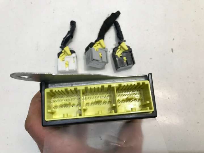 GKU3397664934480F985106UU0A Подушка безопасности  Nissan Qashqai 3 поколение (2021-2024) 2021г. | Фото № 9  GKU3397664934480F985106UU0A Подушка безопасности  Nissan Qashqai 3 поколение (2021-2024) 2021г. - Фото 9