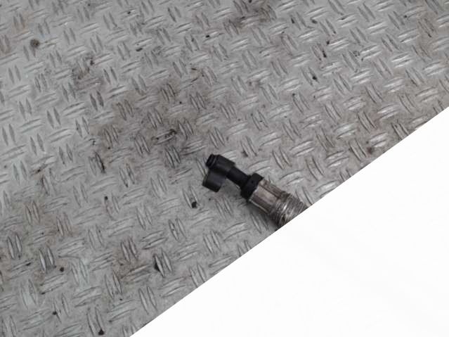 Трубка кондиционера BMW 3 E36 (1991 - 1998) Универсал 1997г. | Фото № 2 Трубка кондиционера BMW 3 E36 (1991 - 1998) Универсал 1997г. - Фото 2