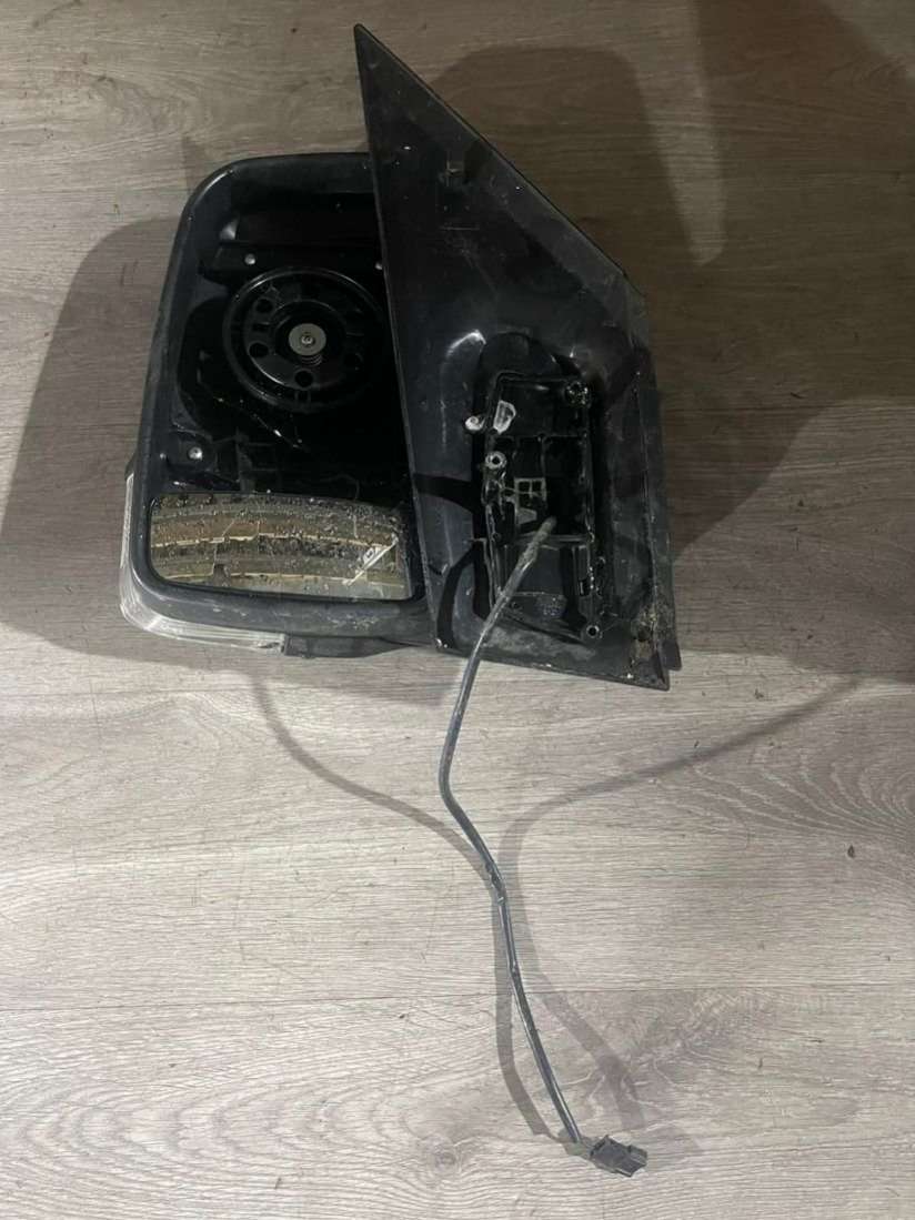 Зеркало левое Volkswagen Crafter 1 2016г. | Фото № 1 Зеркало левое Volkswagen Crafter 1 2016г. - Фото 1
