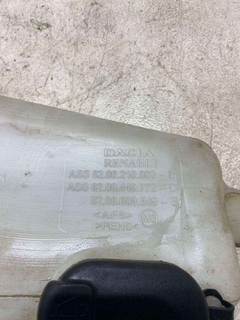 820021000282006095498200440772 Бачок омывателя передний  Renault Logan  седан 2010г. | Фото № 3  820021000282006095498200440772 Бачок омывателя передний  Renault Logan  седан 2010г. - Фото 3