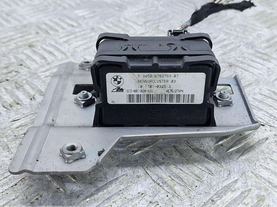 345267627690710170103253 Датчик ускорения  BMW 3 E90/E91/E92/E93 2005г. | Фото № 2  345267627690710170103253 Датчик ускорения  BMW 3 E90/E91/E92/E93 2005г. - Фото 2