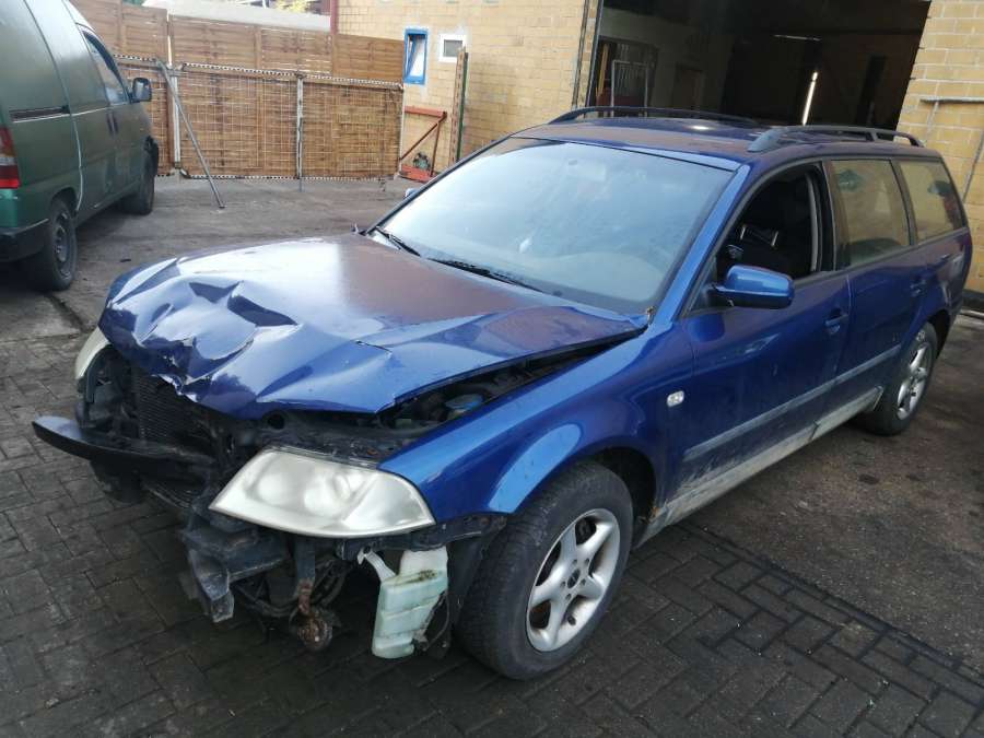 1J0959855 Кнопка стеклоподъемника Volkswagen Passat 5 GP (2000-2005) Универсал 2001г. | Фото № 6 1J0959855 Кнопка стеклоподъемника Volkswagen Passat 5 GP (2000-2005) Универсал 2001г. - Фото 6