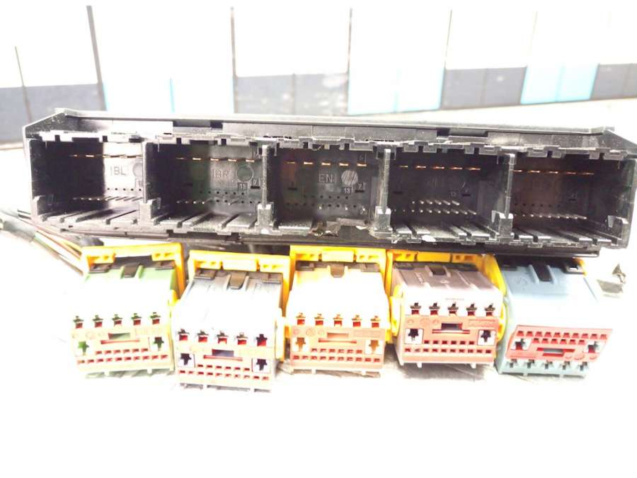 5WK48743F Блок комфорта Ford Mondeo 3 (2000-2007) Универсал 2002г. | Фото № 5 5WK48743F Блок комфорта Ford Mondeo 3 (2000-2007) Универсал 2002г. - Фото 5