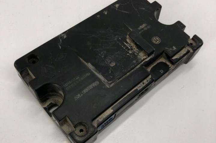 KT01 280246043R Блок управления (другие) Renault Laguna 3 поколение (2008-2011) 2008г. | Фото № 4 KT01 280246043R Блок управления (другие) Renault Laguna 3 поколение (2008-2011) 2008г. - Фото 4