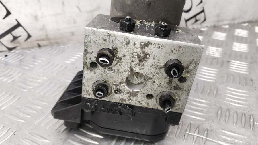 8E0614111T Блок ABS Audi A6 2002г. | Фото № 2 8E0614111T Блок ABS Audi A6 2002г. - Фото 2