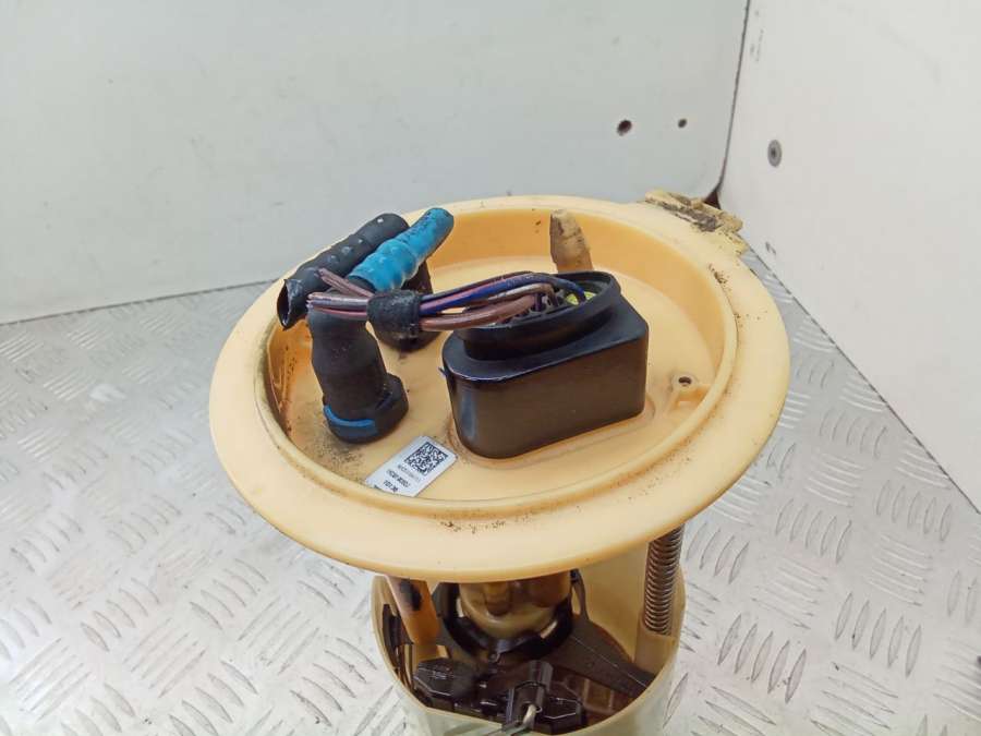 1K0919050J Колба в бак Skoda Octavia A5 restailing 2010г. | Фото № 4 1K0919050J Колба в бак Skoda Octavia A5 restailing 2010г. - Фото 4