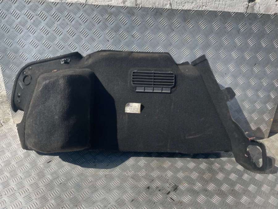 Обшивка багажника Audi A4 B6 2003г. | Фото № 2 Обшивка багажника Audi A4 B6 2003г. - Фото 2