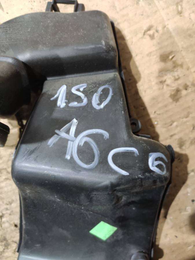 Воздуховод Audi A6 C6 (S6,RS6) 2007г. | Фото № 4 Воздуховод Audi A6 C6 (S6,RS6) 2007г. - Фото 4