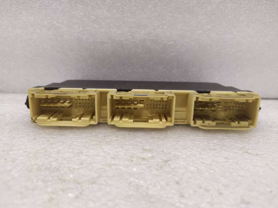 A2059009908 Блок управления сиденьем Mercedes C W205 2016г. | Фото № 4 A2059009908 Блок управления сиденьем Mercedes C W205 2016г. - Фото 4