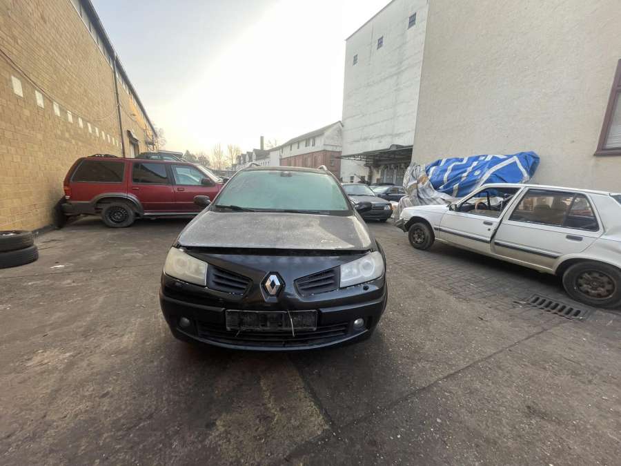 Рычаг передний левый Renault Megane 2 (2002-2009) Универсал 2006г. | Фото № 8 Рычаг передний левый Renault Megane 2 (2002-2009) Универсал 2006г. - Фото 8