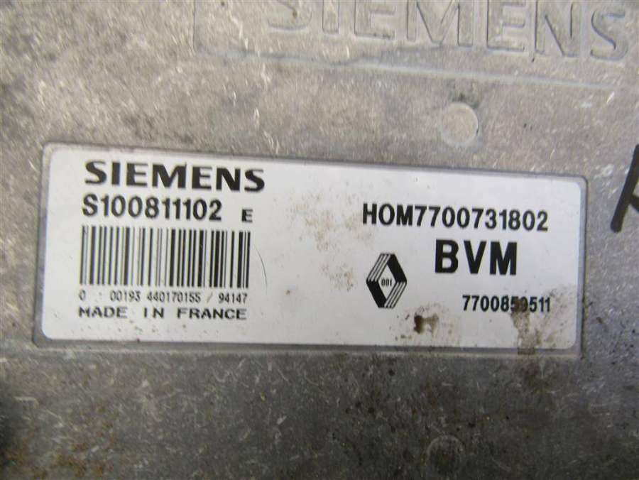 7700859511HOM7700731802S100811102E Блок управления двигателем  Renault 19 2 1995г. | Фото № 2  7700859511HOM7700731802S100811102E Блок управления двигателем  Renault 19 2 1995г. - Фото 2