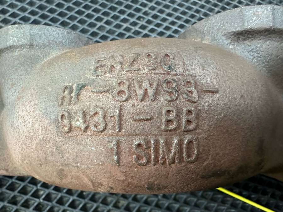 8W93-9431-BB Выпускной коллектор  Jaguar XF X250 2009г. | Фото № 3  8W93-9431-BB Выпускной коллектор  Jaguar XF X250 2009г. - Фото 3