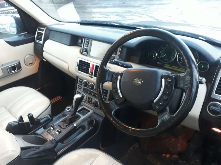 CLF000172 Подкрылок (защита крыла) задний левый Land Rover Range Rover 3 (2001-2012) Внедорожник 5дв. 2004г. | Фото № 7 CLF000172 Подкрылок (защита крыла) задний левый Land Rover Range Rover 3 (2001-2012) Внедорожник 5дв. 2004г. - Фото 7