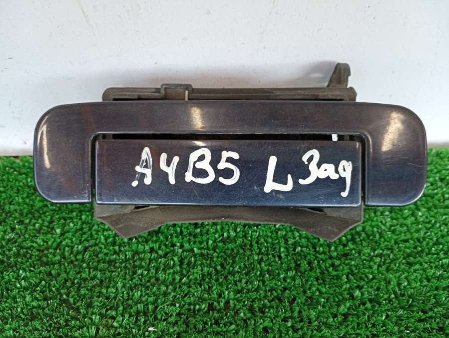 4A0839205  Ручка двери наружная задняя левая L   Audi A4 B5 1997г. | Фото № 2  4A0839205  Ручка двери наружная задняя левая L   Audi A4 B5 1997г. - Фото 2