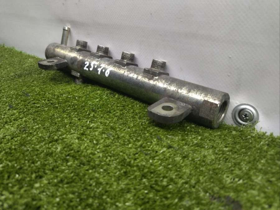 55200251 Топливная рампа   Opel Zafira B 2006г. | Фото № 3  55200251 Топливная рампа   Opel Zafira B 2006г. - Фото 3