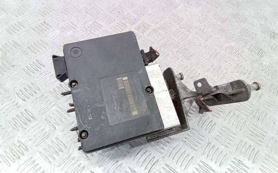 A0064310312 Блок ABS  Mercedes-Benz C 2004г. | Фото № 5  A0064310312 Блок ABS  Mercedes-Benz C 2004г. - Фото 5