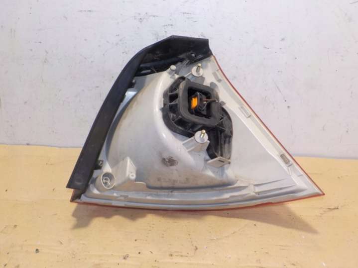 1K6945095E Фонарь задний левый  Volkswagen Golf 5 поколение (2004-2009) 2004г. | Фото № 3  1K6945095E Фонарь задний левый  Volkswagen Golf 5 поколение (2004-2009) 2004г. - Фото 3