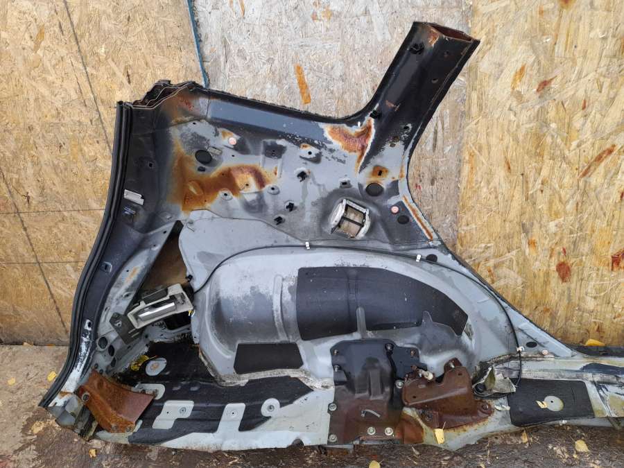 Четверть задняя левая Nissan Murano Джип 2004г. | Фото № 17 Четверть задняя левая Nissan Murano Джип 2004г. - Фото 17