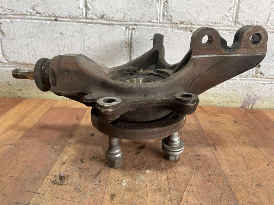 Ступица передняя левая  Peugeot 308 T7 2009г. | Фото № 4   Ступица передняя левая  Peugeot 308 T7 2009г. - Фото 4