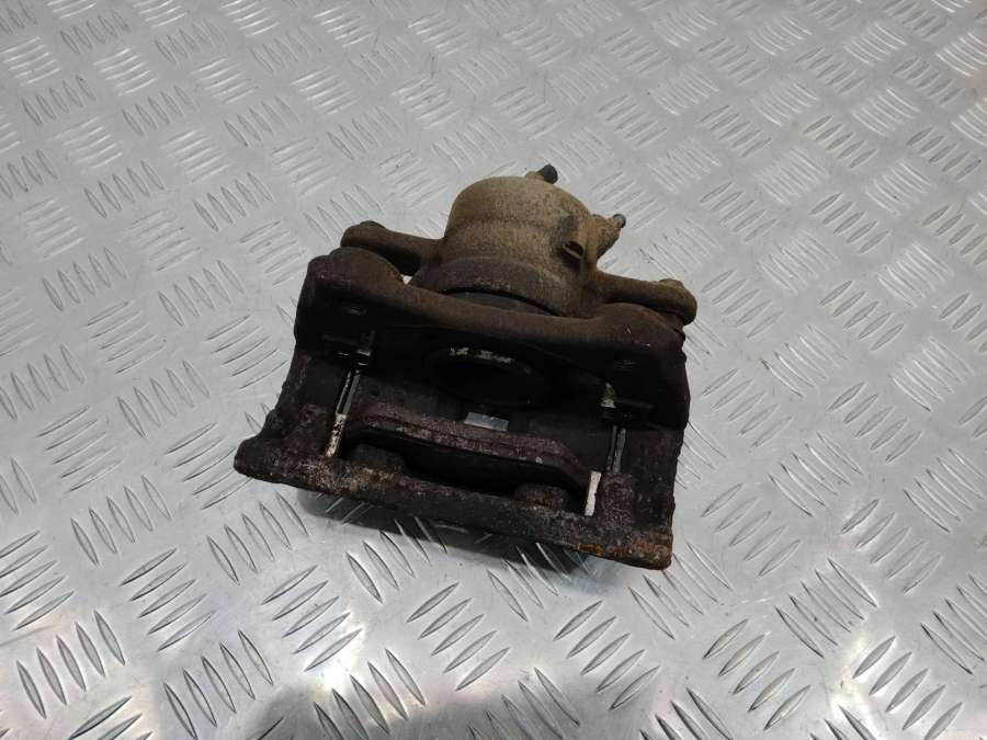 Суппорт тормозной передний правый  Dacia Logan 2008г. | Фото № 3   Суппорт тормозной передний правый  Dacia Logan 2008г. - Фото 3