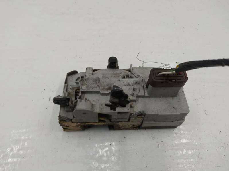 Замок двери передней правой Peugeot 406 (1999-2004) Седан 2003г. | Фото № 2 Замок двери передней правой Peugeot 406 (1999-2004) Седан 2003г. - Фото 2