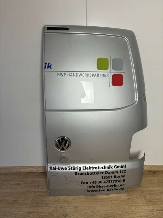 Дверь задняя правая  Volkswagen Transporter T6 (2015-2024) 2015г. | Фото № 1   Дверь задняя правая  Volkswagen Transporter T6 (2015-2024) 2015г. - Фото 1