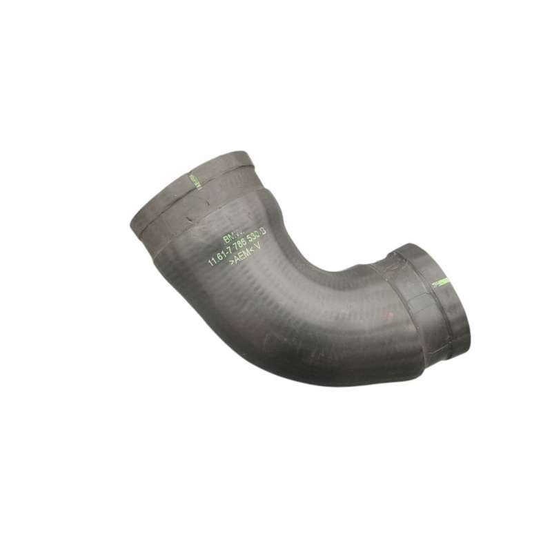 11.61-7786530B Патрубок интеркулера  BMW 5 E39 2003г. | Фото № 1  11.61-7786530B Патрубок интеркулера  BMW 5 E39 2003г. - Фото 1