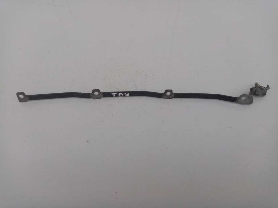 Проводка свечей накала Toyota Avensis (T220) 2001г. | Фото № 1 Проводка свечей накала Toyota Avensis (T220) 2001г. - Фото 1