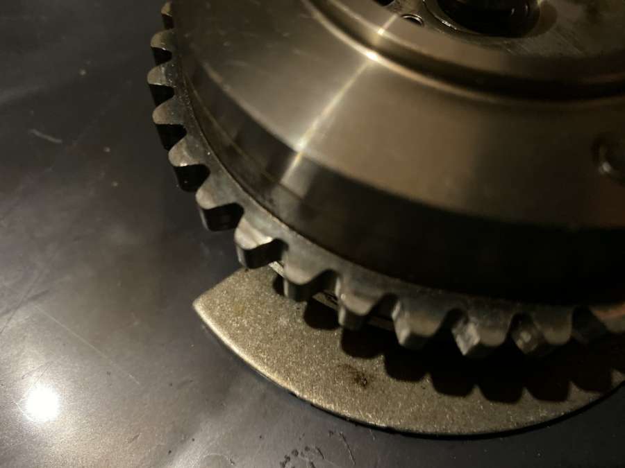 LR061551B535BLR023934 Фазорегулятор  Land Rover Range Rover Sport  2011г. | Фото № 6  LR061551B535BLR023934 Фазорегулятор  Land Rover Range Rover Sport  2011г. - Фото 6