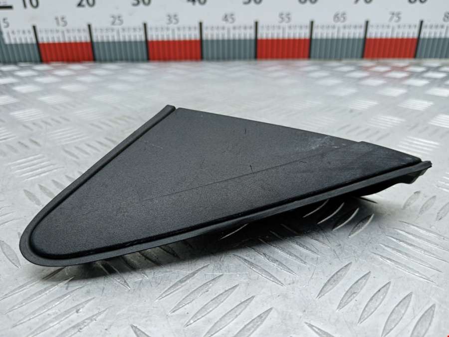 95062832 Накладка декоративная зеркала Chevrolet Cruze 2 (J300) (2008-2016) Универсал 2013г. | Фото № 1 95062832 Накладка декоративная зеркала Chevrolet Cruze 2 (J300) (2008-2016) Универсал 2013г. - Фото 1