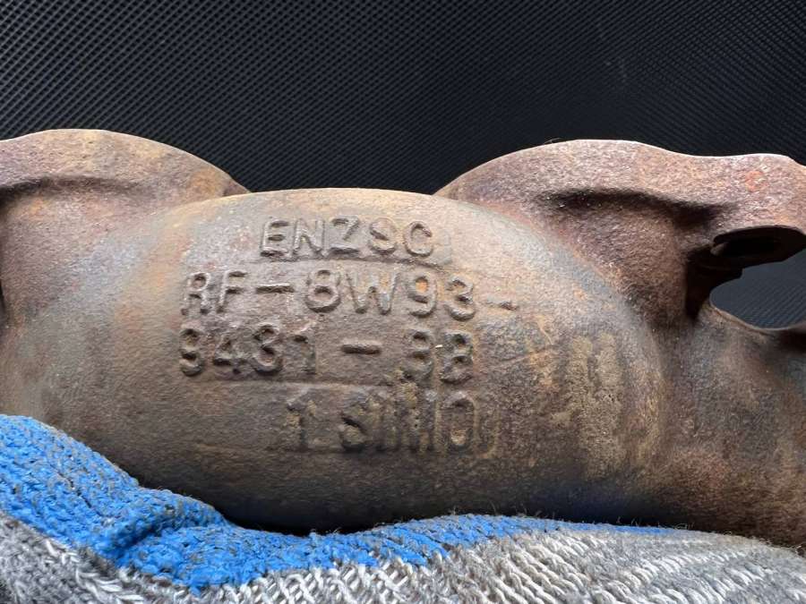 AJ812275LR0351098W93-9431-BB Выпускной коллектор  Jaguar XF X250 CC9 2011г. | Фото № 7  AJ812275LR0351098W93-9431-BB Выпускной коллектор  Jaguar XF X250 CC9 2011г. - Фото 7