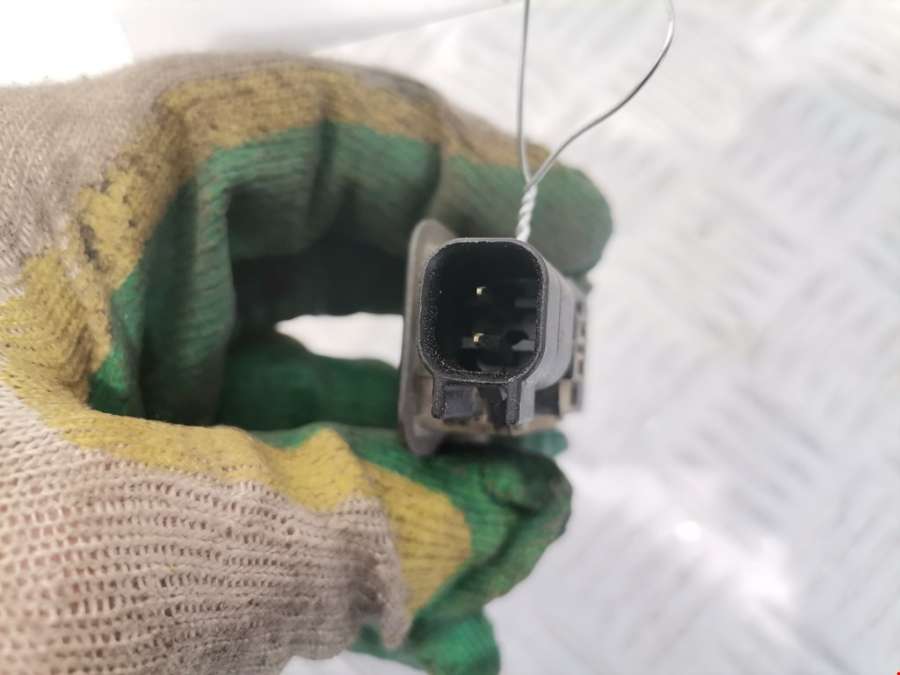 1L2T14K147AA Ручка крышки багажника Ford Edge 1 (2006-2014) Внедорожник 5дв. 2011г. | Фото № 3 1L2T14K147AA Ручка крышки багажника Ford Edge 1 (2006-2014) Внедорожник 5дв. 2011г. - Фото 3