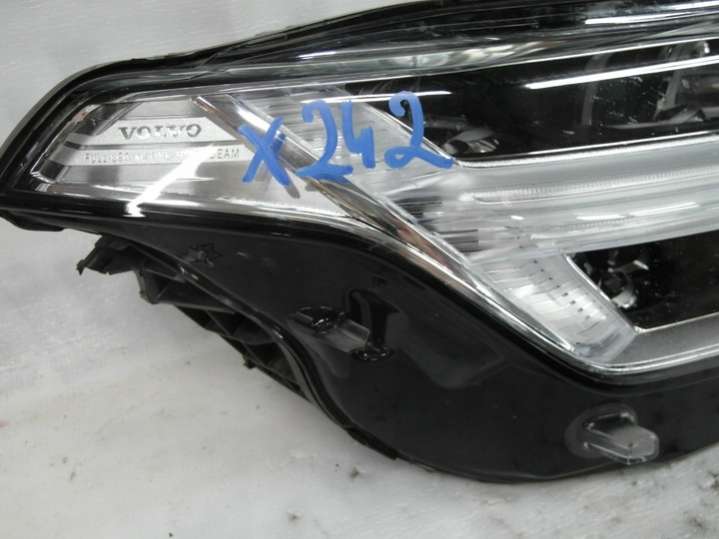 32342483 Фара правая  Volvo XC90 2 поколение (2014-2019) 2014г. | Фото № 7  32342483 Фара правая  Volvo XC90 2 поколение (2014-2019) 2014г. - Фото 7