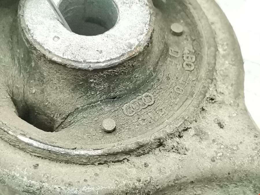 Рычаг передний правый Audi A4 B6 (2000-2006) Седан 2002г. | Фото № 4 Рычаг передний правый Audi A4 B6 (2000-2006) Седан 2002г. - Фото 4