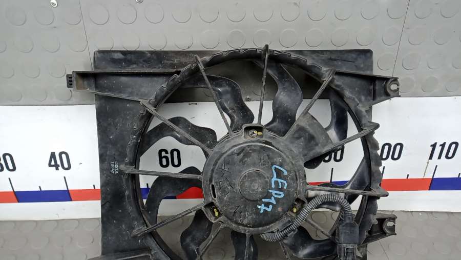 Вентилятор радиатора HYUNDAI SANTA FE 2 2006г. | Фото № 12 Вентилятор радиатора HYUNDAI SANTA FE 2 2006г. - Фото 12