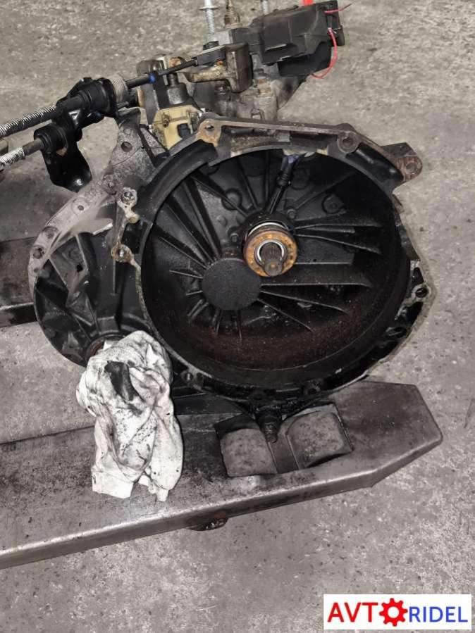 6C1R7002AB КПП механическая (МКПП) 5-ступенчатая Ford Transit 3 (2006 - 2012) 2006г. | Фото № 2 6C1R7002AB КПП механическая (МКПП) 5-ступенчатая Ford Transit 3 (2006 - 2012) 2006г. - Фото 2