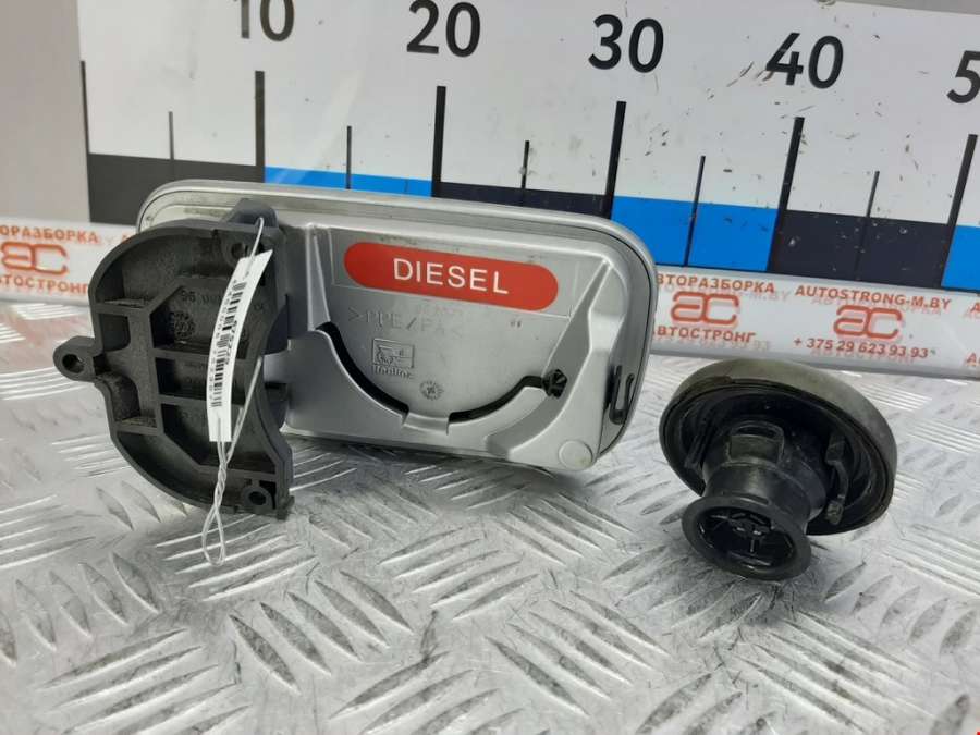 962077298 Лючок бензобака Citroen Xantia (1992-2002) Универсал 2000г. | Фото № 2 962077298 Лючок бензобака Citroen Xantia (1992-2002) Универсал 2000г. - Фото 2