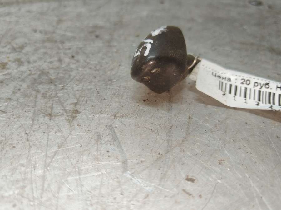 Форсунка омывателя заднего стекла Volvo V40 Универсал 2001г. | Фото № 2 Форсунка омывателя заднего стекла Volvo V40 Универсал 2001г. - Фото 2