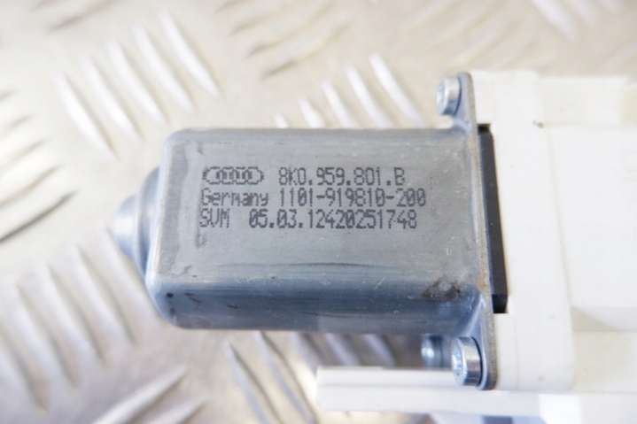 8K0959801B Моторчик стеклоподъемника  Audi A6 C7/4G (2011-2014) 2011г. | Фото № 2  8K0959801B Моторчик стеклоподъемника  Audi A6 C7/4G (2011-2014) 2011г. - Фото 2