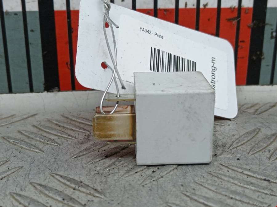 7M0951253A Реле Volkswagen Beetle 2 (1998-2010) Хетчбэк 3дв. 1999г. | Фото № 2 7M0951253A Реле Volkswagen Beetle 2 (1998-2010) Хетчбэк 3дв. 1999г. - Фото 2