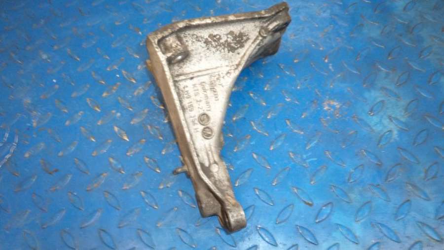 1H0199354H Кронштейн двигателя Volkswagen Golf 3 поколение 1993г. | Фото № 3 1H0199354H Кронштейн двигателя Volkswagen Golf 3 поколение 1993г. - Фото 3