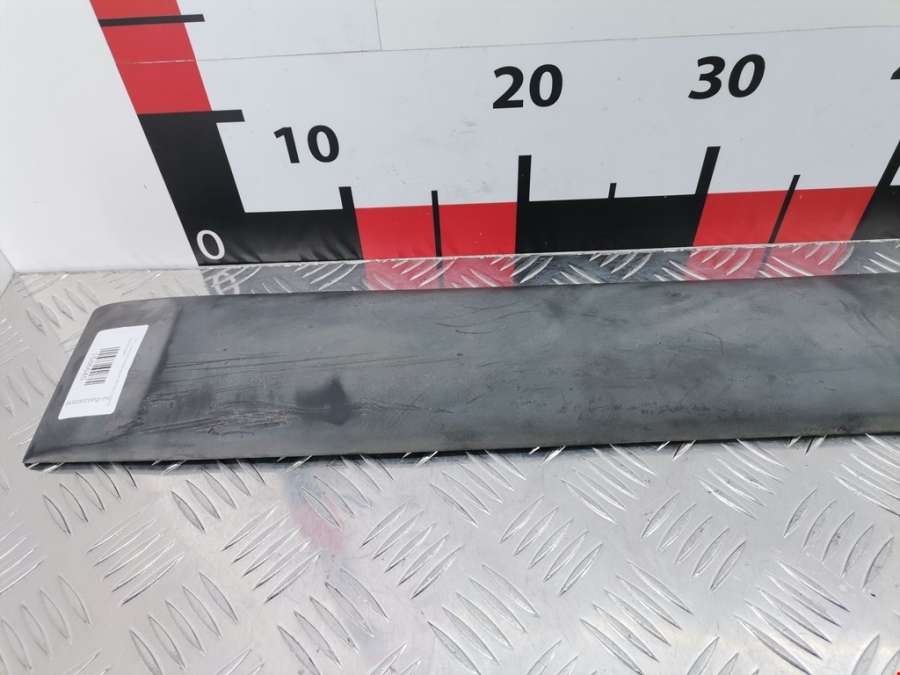 9631895777 Накладка декоративная (молдинг) двери задней правой Citroen Xsara Picasso (1999-2012) Минивэн 2001г. | Фото № 2 9631895777 Накладка декоративная (молдинг) двери задней правой Citroen Xsara Picasso (1999-2012) Минивэн 2001г. - Фото 2