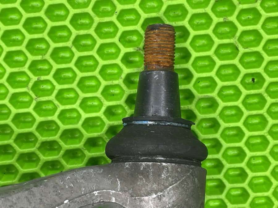 4G0407696 Рычаг передний правый нижний Audi A7 4G 2012г. | Фото № 5 4G0407696 Рычаг передний правый нижний Audi A7 4G 2012г. - Фото 5