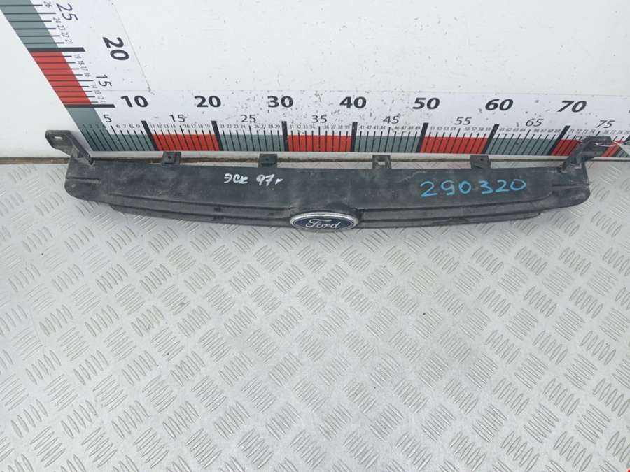 95AB8200AB Решетка радиатора Ford Escort 6 (1995-2000) Хетчбэк 5дв. 1998г. | Фото № 2 95AB8200AB Решетка радиатора Ford Escort 6 (1995-2000) Хетчбэк 5дв. 1998г. - Фото 2