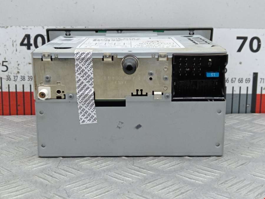 13188461 Магнитола Opel Astra H (2004-2014) Хетчбэк 5дв. 2004г. | Фото № 4 13188461 Магнитола Opel Astra H (2004-2014) Хетчбэк 5дв. 2004г. - Фото 4