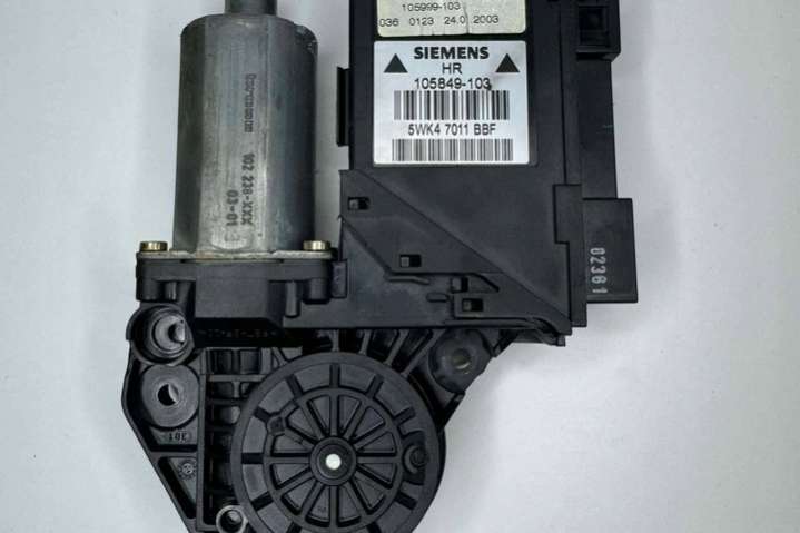 0130821766 Моторчик стеклоподъемника Audi A4 B9 (2015-2019) 2015г. | Фото № 6 0130821766 Моторчик стеклоподъемника Audi A4 B9 (2015-2019) 2015г. - Фото 6