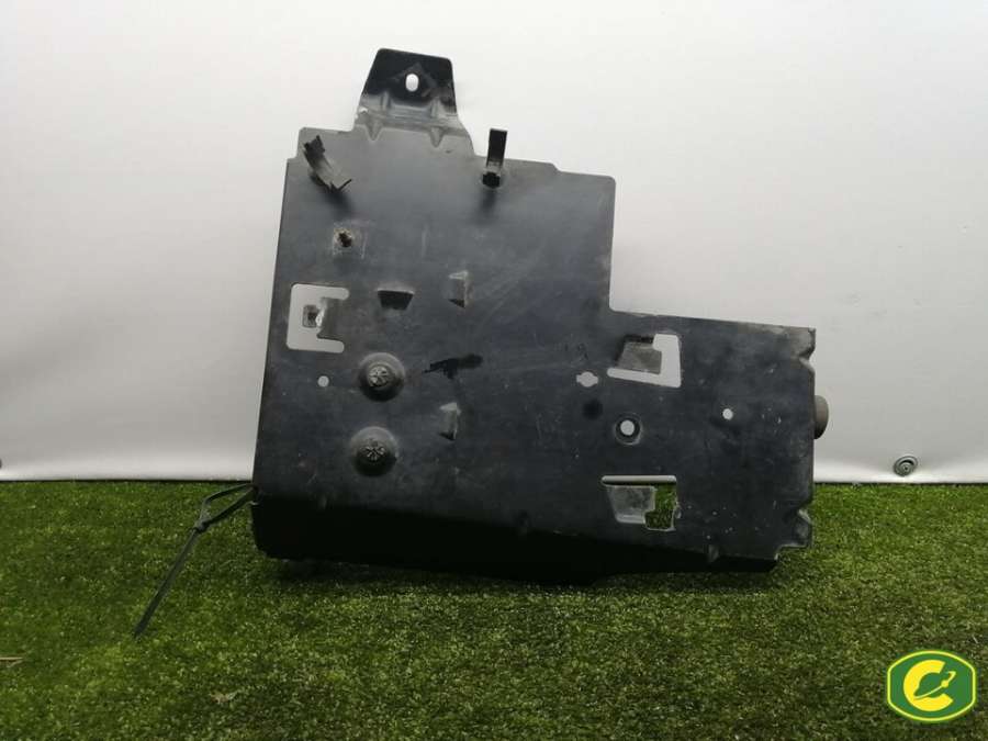 91168603 Полка аккумулятора Opel Vivaro 2006г. | Фото № 1 91168603 Полка аккумулятора Opel Vivaro 2006г. - Фото 1