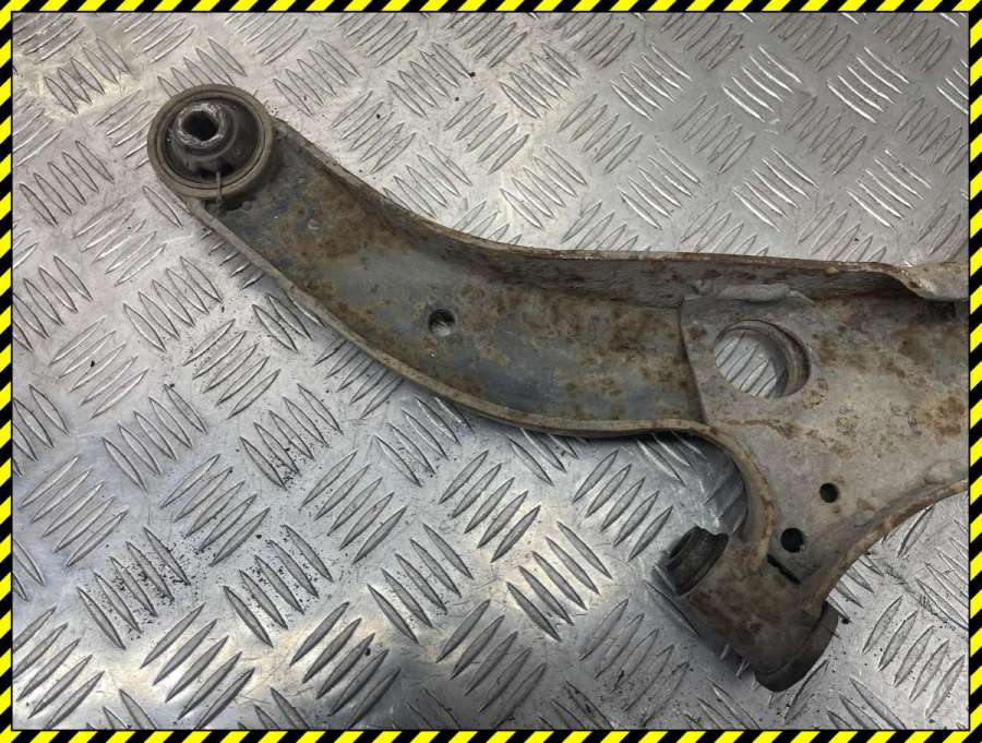 Рычаг передний правый Mazda 323 BJ 1999г. | Фото № 6 Рычаг передний правый Mazda 323 BJ 1999г. - Фото 6