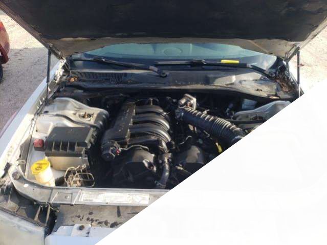 Лючок бензобака Chrysler 300C 1 (2004-2011) Седан 2007г. | Фото № 13 Лючок бензобака Chrysler 300C 1 (2004-2011) Седан 2007г. - Фото 13