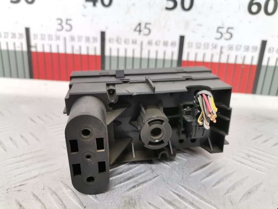 93394756 Переключатель света Opel Meriva A (2003-2010) Минивэн 2003г. | Фото № 2 93394756 Переключатель света Opel Meriva A (2003-2010) Минивэн 2003г. - Фото 2